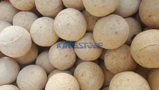 Sfera rigenerativa per accumulo di calore in refrattario ceramico per forni industriali